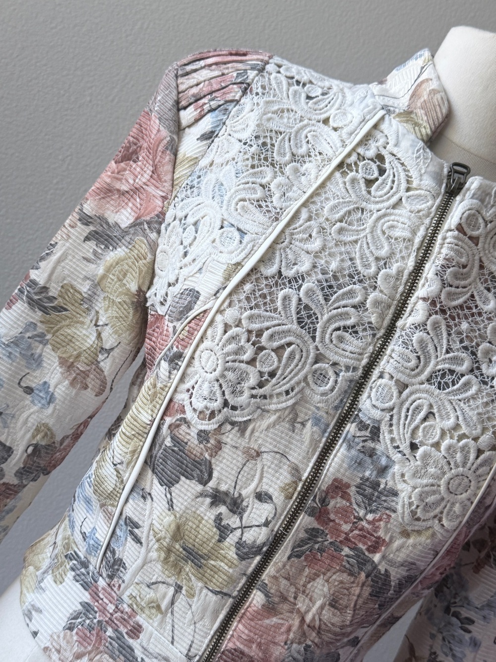 Vintage Tapestry Floral Lace Panel Zip Front Jacket — Cream, Blush & Sage - Picture 9 of 12